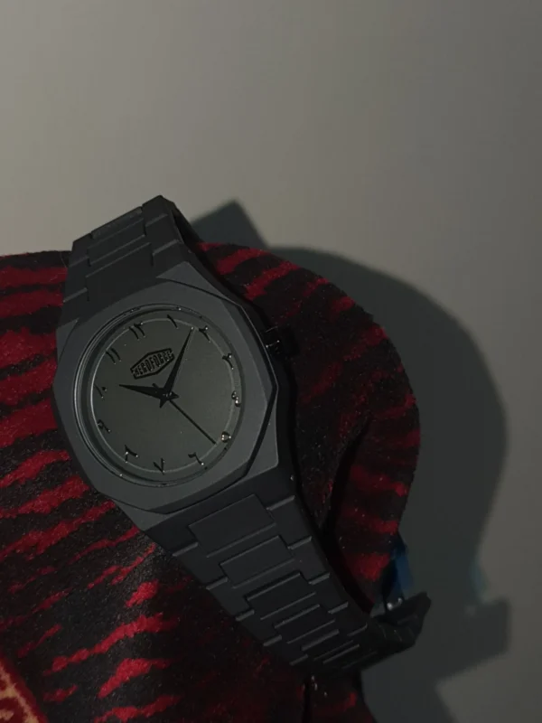 Arabic Black Aura Best Quality Fiber  Chain & Dial Water Proof - Image 4